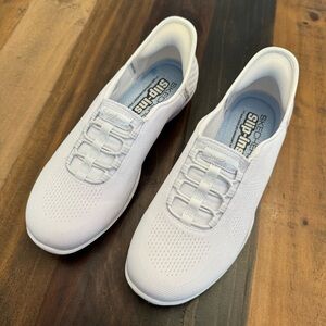 Women’s Skechers Newbury St Lightly White Sneakers